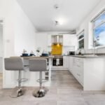 Stay at Twickenham Accommodation near Richmond. Furnished Short Let Holiday Rentals in South London for Business Travellers and Contractors.
