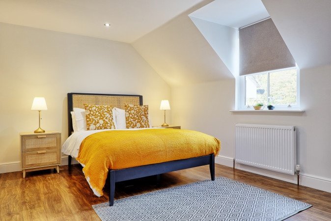 Holiday Homes Hertfordshire near Stansted Airport | Urban Stay Stay-at-Holiday-Homes-Hertfordshire-near-Stansted-Airport-in-Takeley.-Spacious-group-accommodation-with-great-transport-links-&-attractions.