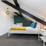 Stay at Group Accommodation in Gateshead. Spacious home near Newcastle with parking, transport links, and easy access to attractions & hubs.