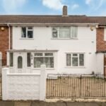 Stay at Short Let Apartments Northolt in West London. Spacious family accommodation near Heathrow, transport links, and local attractions.