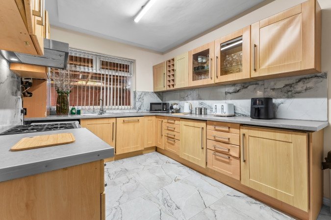 Accommodation in Clayton Manchester near Etihad Stadium Book-accommodation-in-Clayton-Manchester-for-groups,-contractors,-and-families.-Spacious-holiday-home-near-Manchester-City-and-Etihad-Stadium.