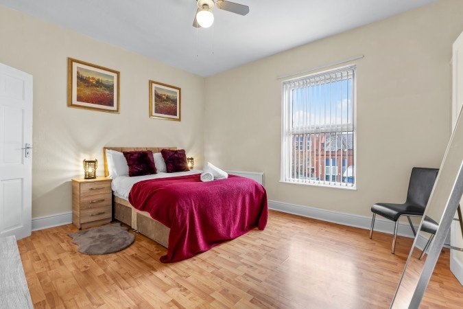 Accommodation in Clayton Manchester near Etihad Stadium Book-accommodation-in-Clayton-Manchester-for-groups,-contractors,-and-families.-Spacious-holiday-home-near-Manchester-City-and-Etihad-Stadium.