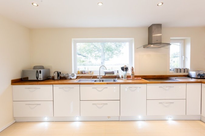 Market Harborough Holiday Rentals | Group Stay Holiday Home Urban Stay Book-Market-Harborough-Holiday-Rentals-for-group-stays-and-business-trips.-Ideal-for-extended-stays-near-transport-links-&-local-attractions.