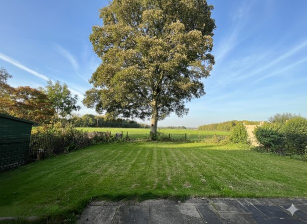Market Harborough Holiday Rentals | Group Stay Holiday Home Urban Stay Book-Market-Harborough-Holiday-Rentals-for-group-stays-and-business-trips.-Ideal-for-extended-stays-near-transport-links-&-local-attractions.