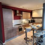 Stay at Camberwell Serviced Apartment in South London. Modern apartment with great transport links & access to central London attractions.