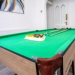 Book holiday homes Portsmouth for 1 week, 1 month or more.Our furnished serviced apartments are ideal for self-catering stays near the harbour