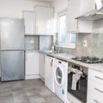 Book holiday homes Portsmouth for 1 week, 1 month or more.Our furnished serviced apartments are ideal for self-catering stays near the harbour