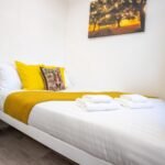 Book holiday homes Portsmouth for 1 week, 1 month or more.Our furnished serviced apartments are ideal for self-catering stays near the harbour