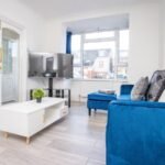 Book holiday homes Portsmouth for 1 week, 1 month or more.Our furnished serviced apartments are ideal for self-catering stays near the harbour
