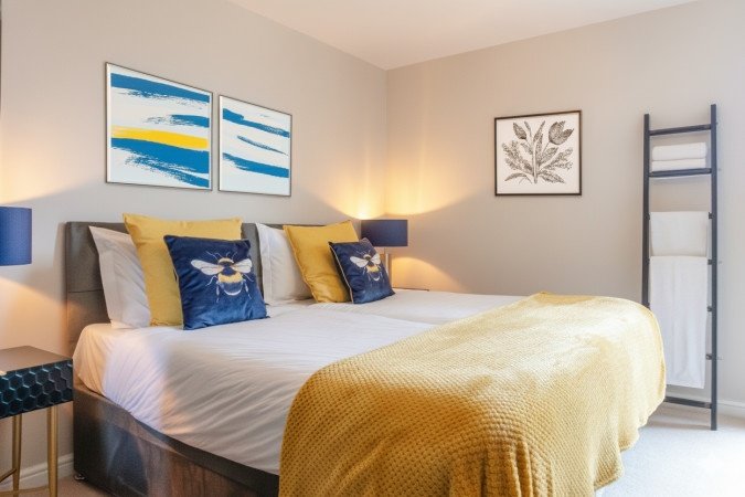Contractor Accommodation Hatfield | Short Let Apartments Near Station Book-Contractor-Accommodation-Hatfield.-Ideal-for-short-let-apartments,-corporate-lets,-and-extended-stays-near-Station-&-The-Galleria.