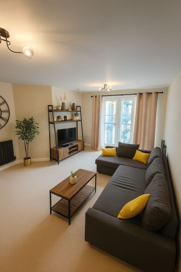 Contractor Accommodation Hatfield | Short Let Apartments Near Station Book-Contractor-Accommodation-Hatfield.-Ideal-for-short-let-apartments,-corporate-lets,-and-extended-stays-near-Station-&-The-Galleria.