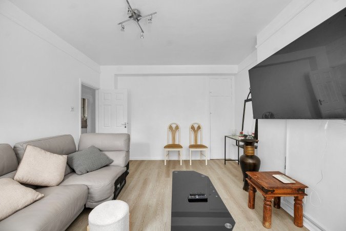Accommodation near Tulse Hill | South London Apartments Book-accommodation-near-Tulse-Hill-with-free-parking,-WiFi.-Our-self-catering-holiday-apartments-in-South-London-are-near-London-Bridge-&-London.