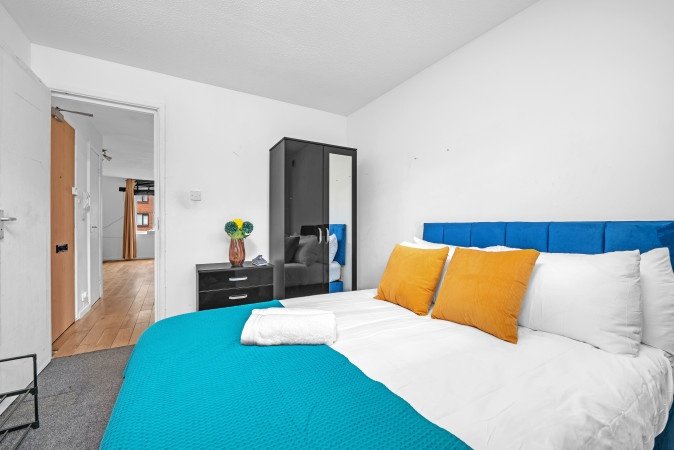 Short Term Rentals Croydon | Corporate Accommodation South London Book-Short-Term-Rentals-Croydon-in-a-modern-apartment.-Ideal-for-short-let-apartments,-contractor-stays,-near-East-Croydon-Station.-Book-Now