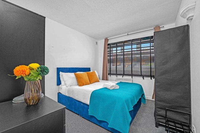 Short Term Rentals Croydon | Corporate Accommodation South London Book-Short-Term-Rentals-Croydon-in-a-modern-apartment.-Ideal-for-short-let-apartments,-contractor-stays,-near-East-Croydon-Station.-Book-Now