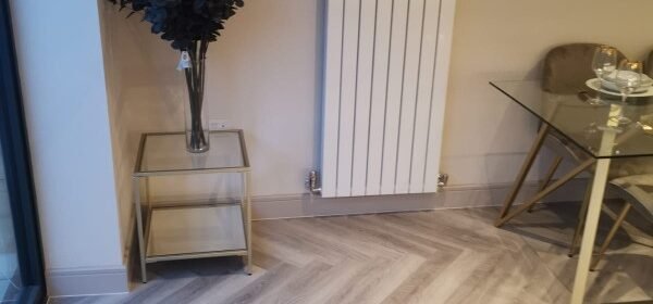 Serviced Apartments in Lewisham with a garden, balcony and WiFi. Book Holiday Rentals in South London for business & extended stays.