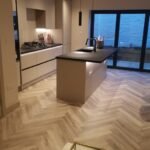 Book Holiday Apartments Sydenham with free parking, garden, WiFi, and direct rail links to London Bridge, Canary Wharf and Central London.