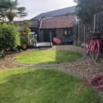 Book Corporate Accommodation Suffolk in Newmarket. This holiday home with parking is the ideal  short let apartment for contractors or families