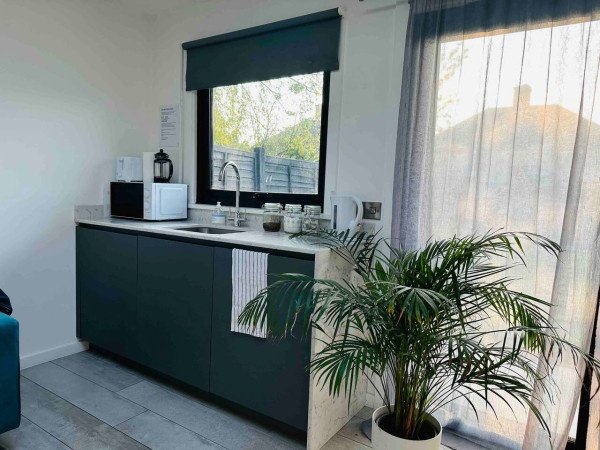 Short Let Apartments Cambridge | Corporate Accommodation Book-Short-Let-Apartments-Cambridge.-Ideal-for-corporate-accommodation-and-holiday-stays-near-Cambridge-Station-and-key-attractions.-Book-Now