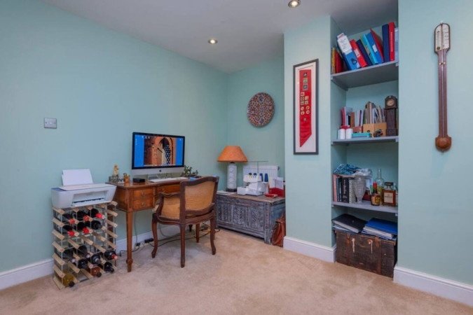 Serviced Apartments Tooting – South London Holiday Rentals Book-Serviced-Apartments-Tooting-near-the-Northern-Line.-Our-South-London-Accommodation-has-easy-access-to-Central-London-and-Wimbledon.