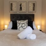 Book accommodation in Gateshead near Newcastle. Ideal for short let apartments, contractor stays, & self-catering with great transport links.
