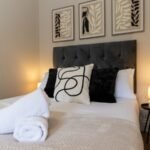 Book accommodation in Gateshead near Newcastle. Ideal for short let apartments, contractor stays, & self-catering with great transport links.