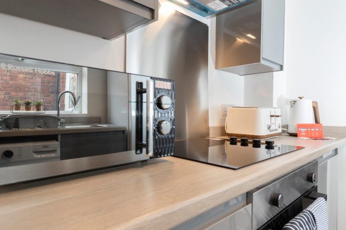 Jarrow Accommodation Tyne and Wear – Holiday Apartments Book-Jarrow-accommodation-in-Tyne-and-Wear-for-family,-contractor,-and-business-stays.-Furnished-self-catering-apartments-near-the-beach
