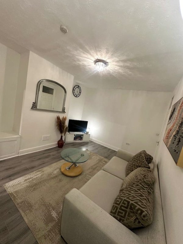 Gateshead Accommodation | Holiday Apartment Rentals Book-Gateshead-Accommodation-for-family,-contractor,-and-business-stays.-The-best-self-catering-holiday-apartment-rentals