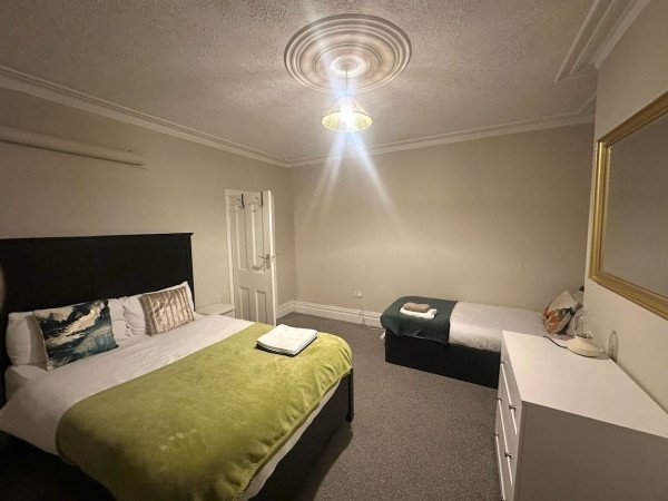 Book Gateshead Accommodation for family, contractor, and business stays. The best self-catering holiday apartment rentals