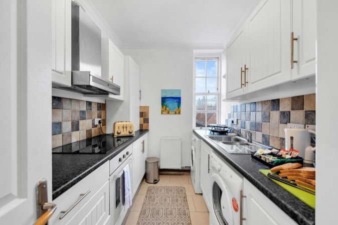 Holiday Apartments Fulham | West London Accommodation Book-Holiday-Apartments-Fulham-for-business-and-leisure-stays.-Spacious-West-London-accommodation-near-transport,-parks,-and-attractions.