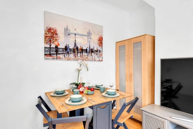 Holiday Apartments Fulham | West London Accommodation Book-Holiday-Apartments-Fulham-for-business-and-leisure-stays.-Spacious-West-London-accommodation-near-transport,-parks,-and-attractions.