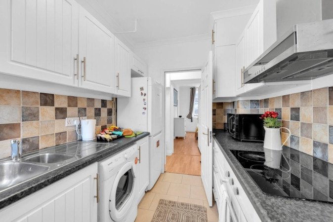 Holiday Apartments Fulham | West London Accommodation Book-Holiday-Apartments-Fulham-for-business-and-leisure-stays.-Spacious-West-London-accommodation-near-transport,-parks,-and-attractions.