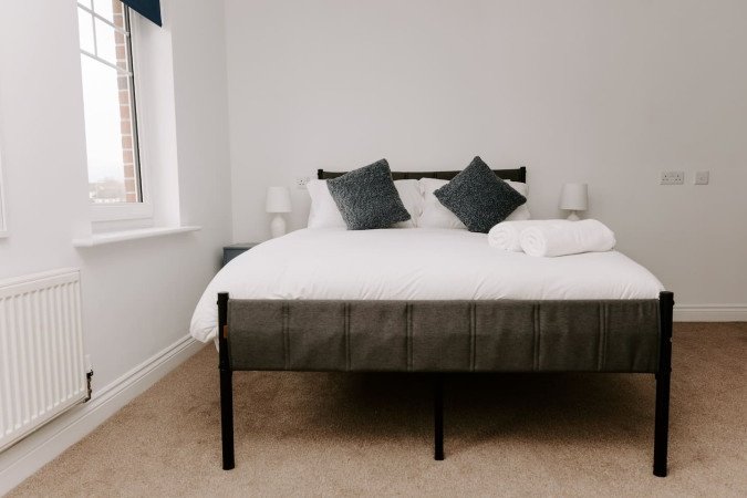 Stockton-on-Tees Apartments | Short Let Holiday Home Rentals Book-Stockton-on-Tees-Apartments-for-business-trips-and-family-stays.-Our-Holiday-Homes-are-the-perfect-extended-stay-accommodation-near-Teesside-transport-links.