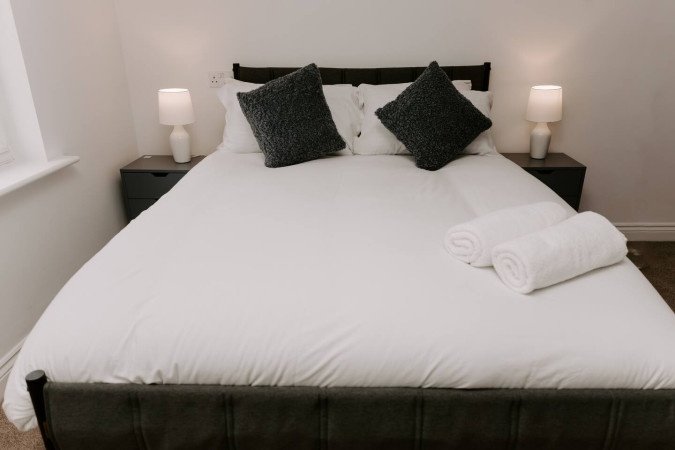 Stockton-on-Tees Apartments | Short Let Holiday Home Rentals Book-Stockton-on-Tees-Apartments-for-business-trips-and-family-stays.-Our-Holiday-Homes-are-the-perfect-extended-stay-accommodation-near-Teesside-transport-links.