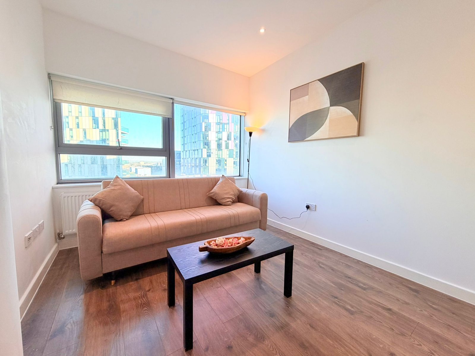 Corporate Apartments Croydon – Short Let Rentals South London Book-Corporate-Apartments-Croydon-for-1-Week-or-1-Month.-Our-Cheap-Short-Let-Rentals-in-South-London-have-direct-links-to-Central-London