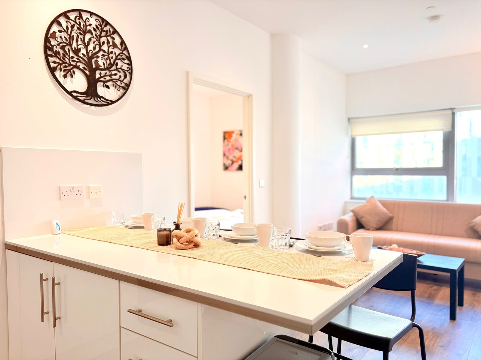 Corporate Apartments Croydon – Short Let Rentals South London Book-Corporate-Apartments-Croydon-for-1-Week-or-1-Month.-Our-Cheap-Short-Let-Rentals-in-South-London-have-direct-links-to-Central-London