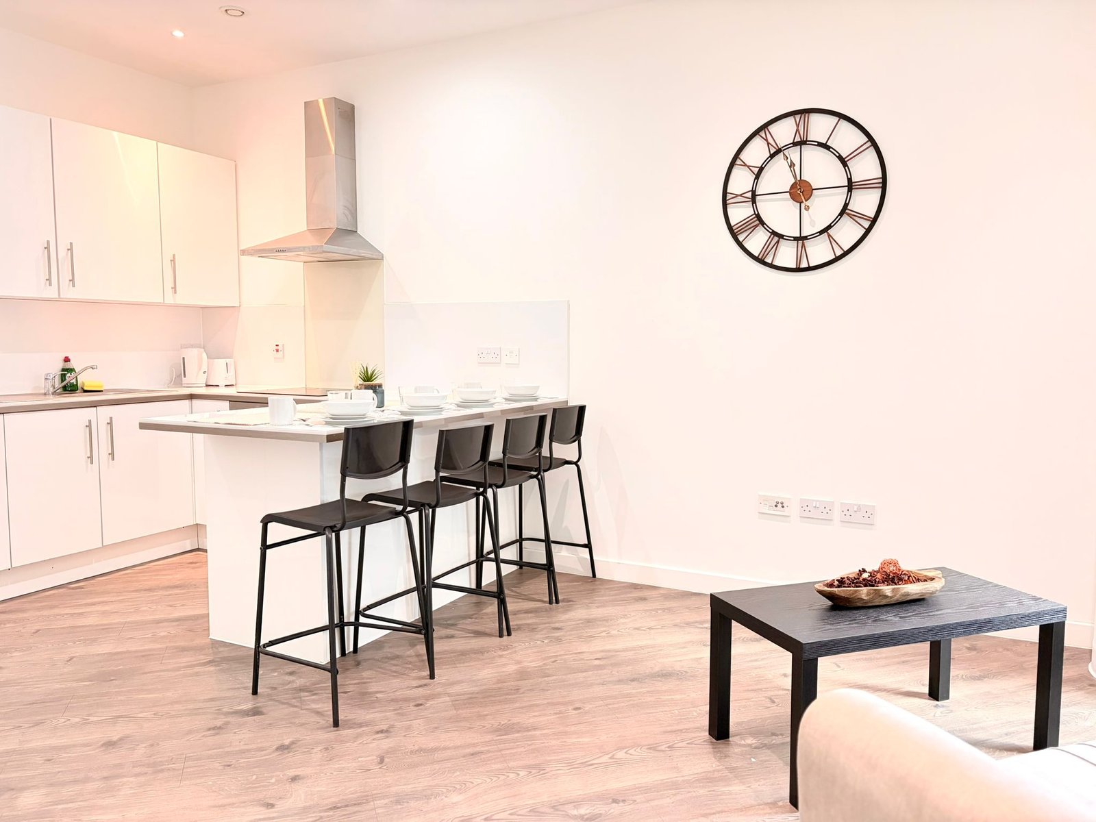 Corporate Apartments Croydon – Short Let Rentals South London Book-Corporate-Apartments-Croydon-for-1-Week-or-1-Month.-Our-Cheap-Short-Let-Rentals-in-South-London-have-direct-links-to-Central-London