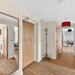 Book short let rentals Milton Keynes at Garnet Apartment. Our serviced accommodation is centrally located with parking. Cheap corporate rates