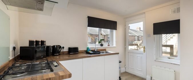 Book accommodation in Gateshead near Newcastle. Ideal for short let apartments, contractor stays, & self-catering with great transport links.
