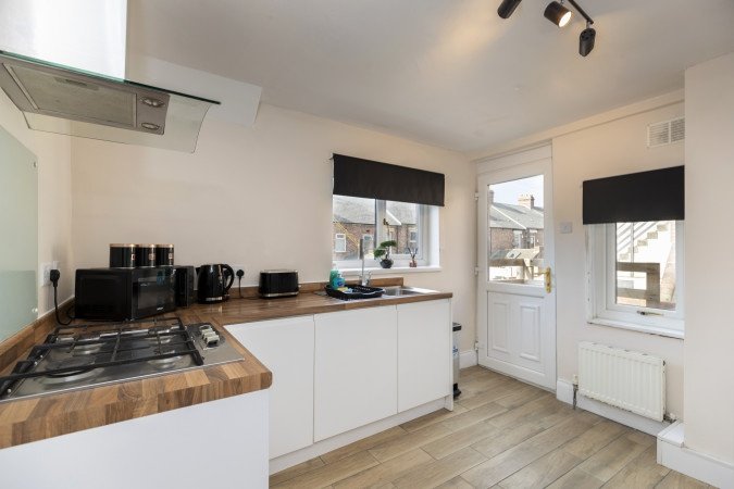 Accommodation in Gateshead | Short Let Apartments Newcastle Book-accommodation-in-Gateshead-near-Newcastle.-Ideal-for-short-let-apartments,-contractor-stays,-&-self-catering-with-great-transport-links.