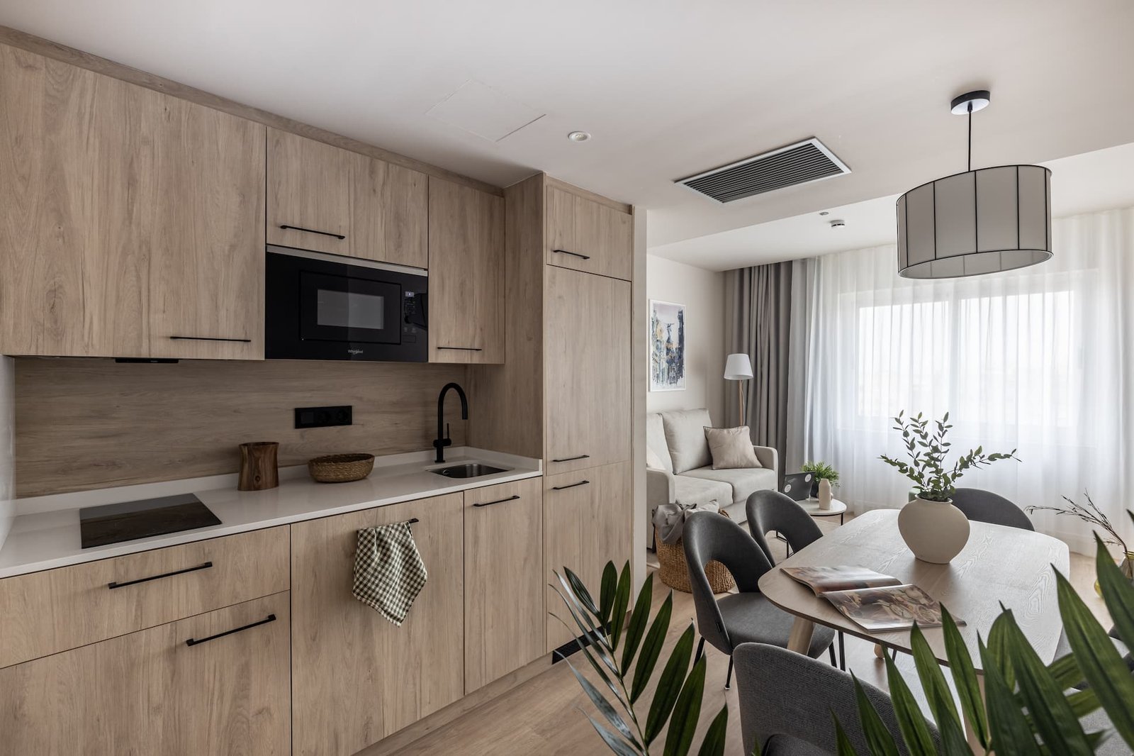 Bieldside Apartments Serviced Apartments - Madrid | Urban Stay