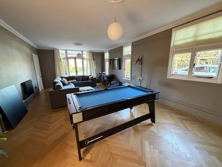 Wickham Bishops Accommodation | Essex Holiday Home Rentals Book-Wickham-Bishops-Accommodation-with-parking-and-WiFi.-Our-Essex-Holiday-Homes-are-near-Chelmsford,-Maldon,-Stansted-Airport-and-London.