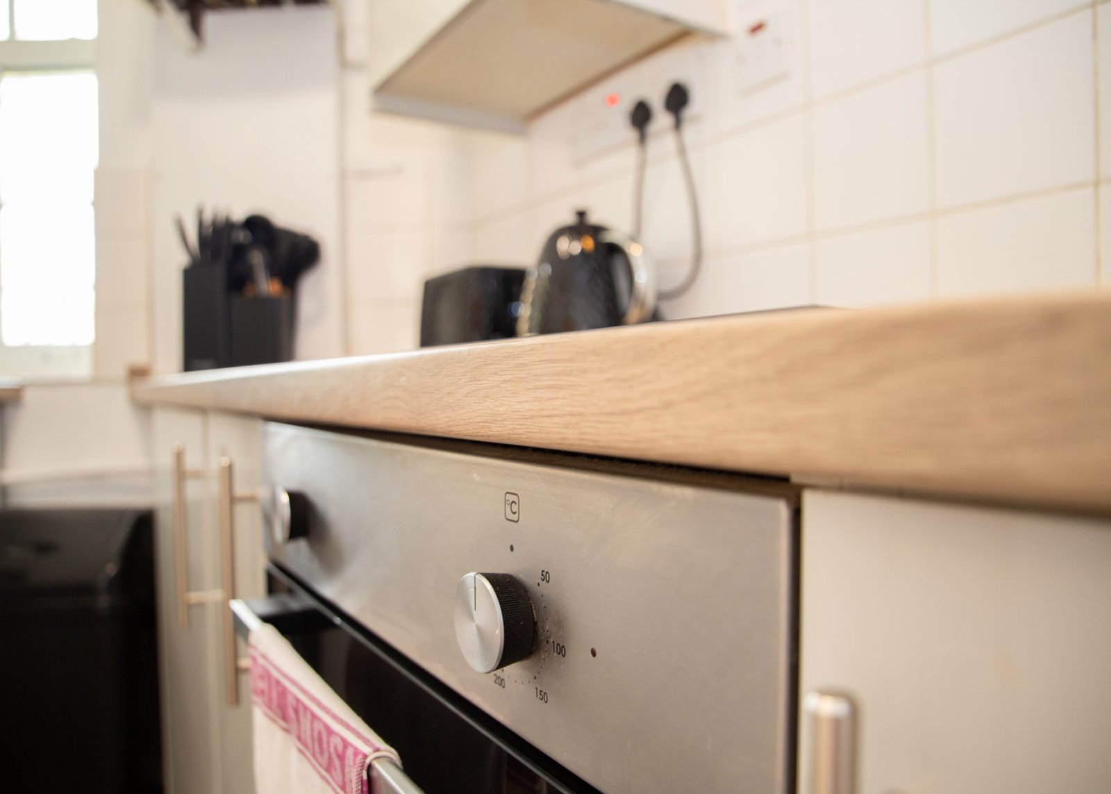 Corporate Accommodation Notting Hill – West London Apartments Book-Corporate-Accommodation-Notting-Hill-for-business-and-leisure-stays.-Our-West-London-apartments-are-near-tourist-attractions-and-tube
