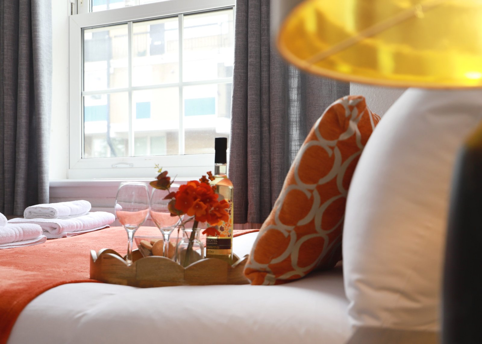 Corporate Accommodation Notting Hill – West London Apartments Book-Corporate-Accommodation-Notting-Hill-for-business-and-leisure-stays.-Our-West-London-apartments-are-near-tourist-attractions-and-tube