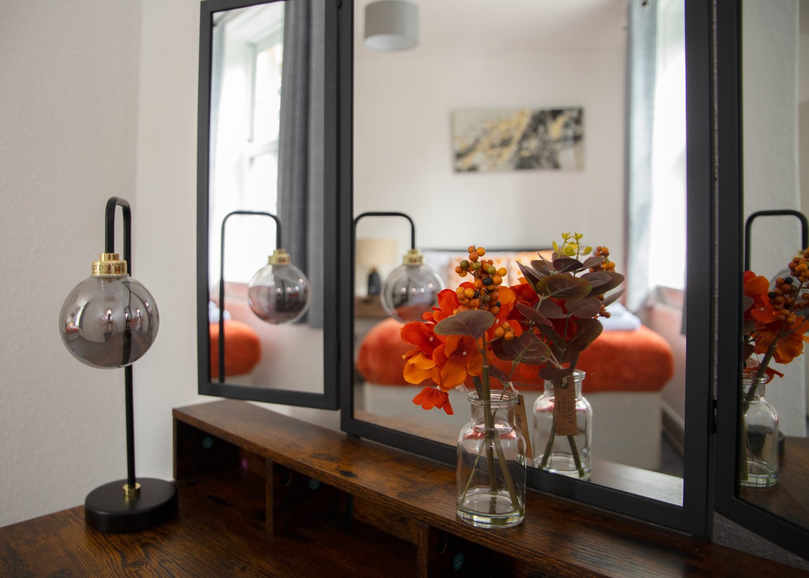 Corporate Accommodation Notting Hill – West London Apartments Book-Corporate-Accommodation-Notting-Hill-for-business-and-leisure-stays.-Our-West-London-apartments-are-near-tourist-attractions-and-tube
