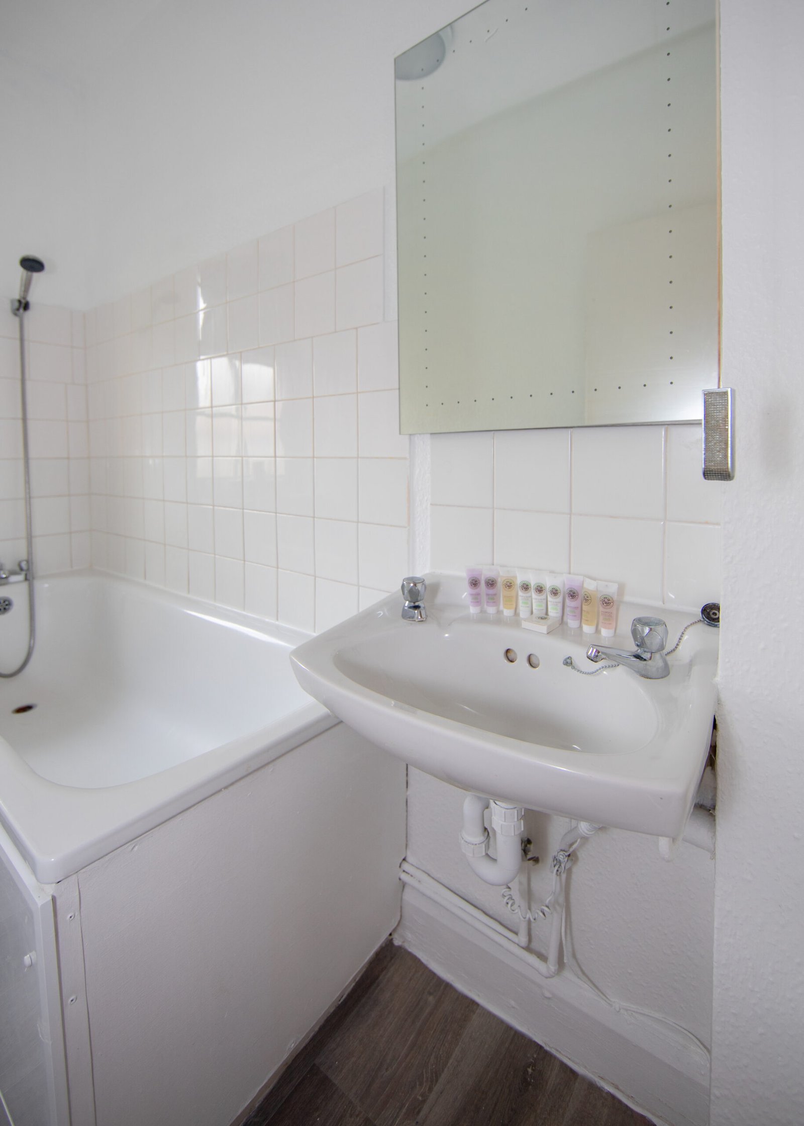 Corporate Accommodation Notting Hill – West London Apartments Book-Corporate-Accommodation-Notting-Hill-for-business-and-leisure-stays.-Our-West-London-apartments-are-near-tourist-attractions-and-tube