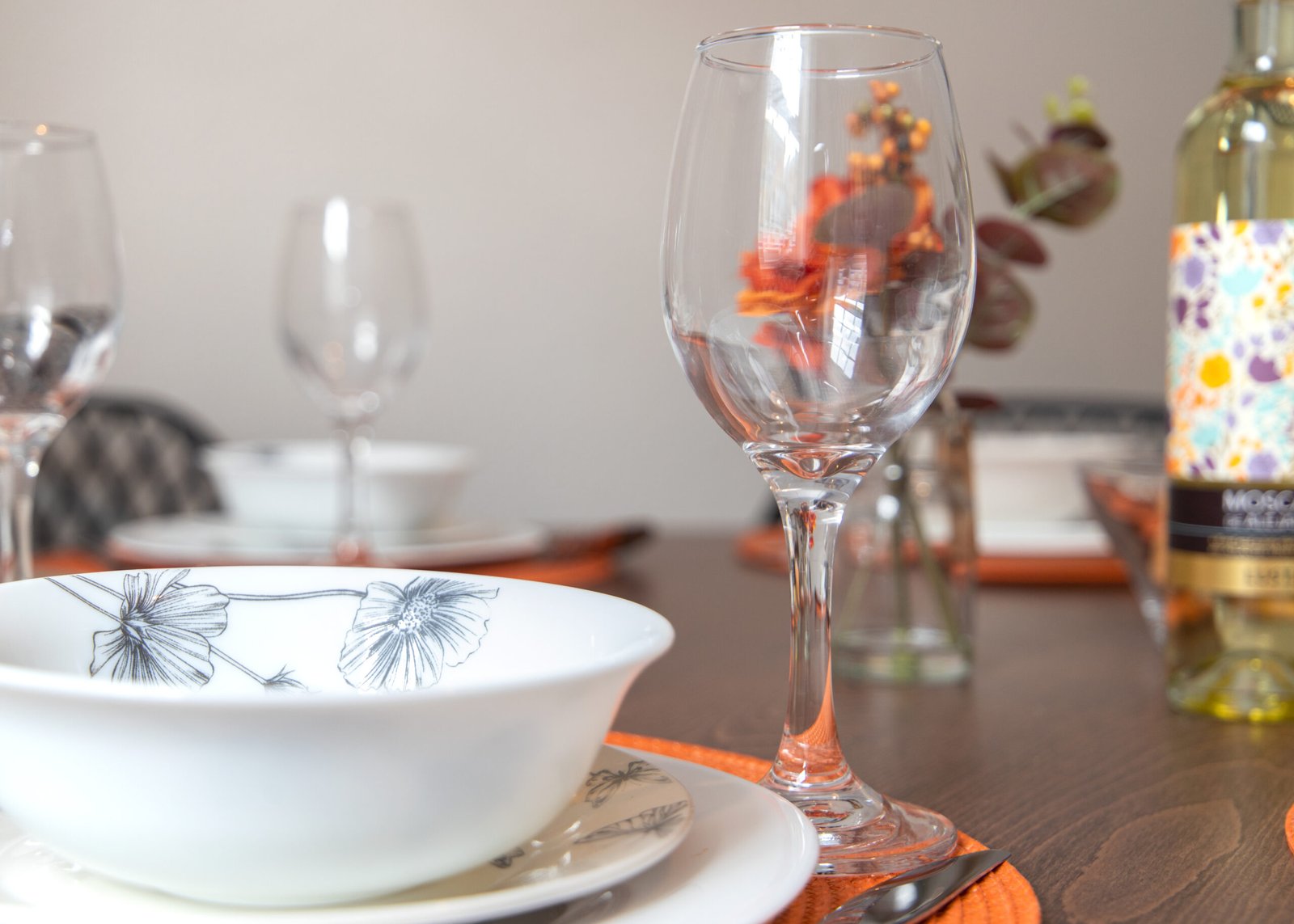 Corporate Accommodation Notting Hill – West London Apartments Book-Corporate-Accommodation-Notting-Hill-for-business-and-leisure-stays.-Our-West-London-apartments-are-near-tourist-attractions-and-tube