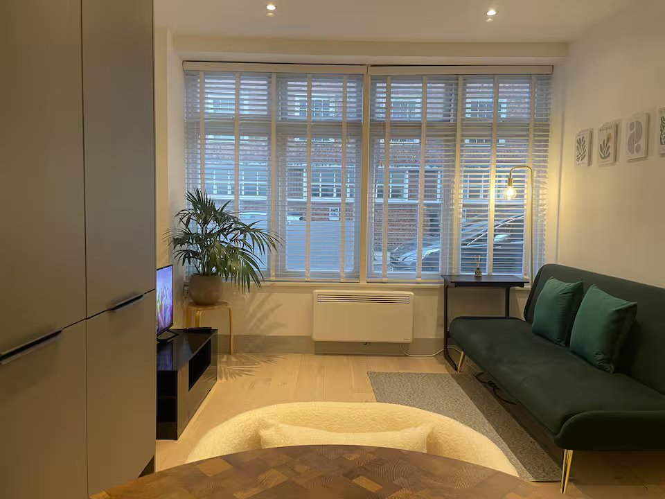 Accommodation near Regent’s Park | Luxury London Urban Stay Book-accommodation-near-Regent's-Park-in-Central-London.-Ideal-for-luxury-stays,-business-trips,-and-extended-London-accommodation