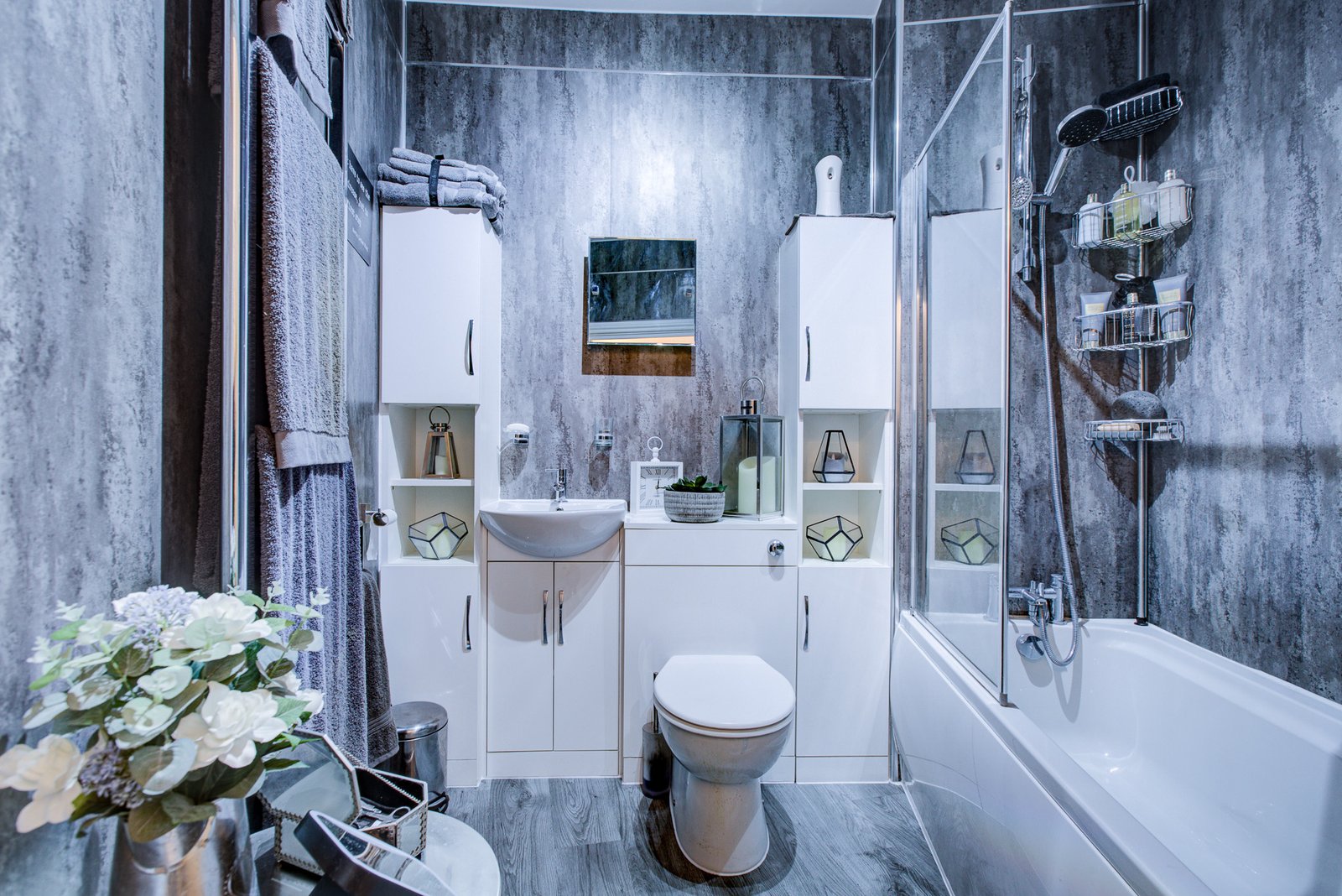 Holiday Apartments Waltham Abbey | Essex Short Lets Cheap Rentals Book-Holiday-Apartments-Waltham-Abbey-near-Epping-Forest-and-London.-Ideal-for-business-stays,-contractor-accommodation,-and-family-breaks.