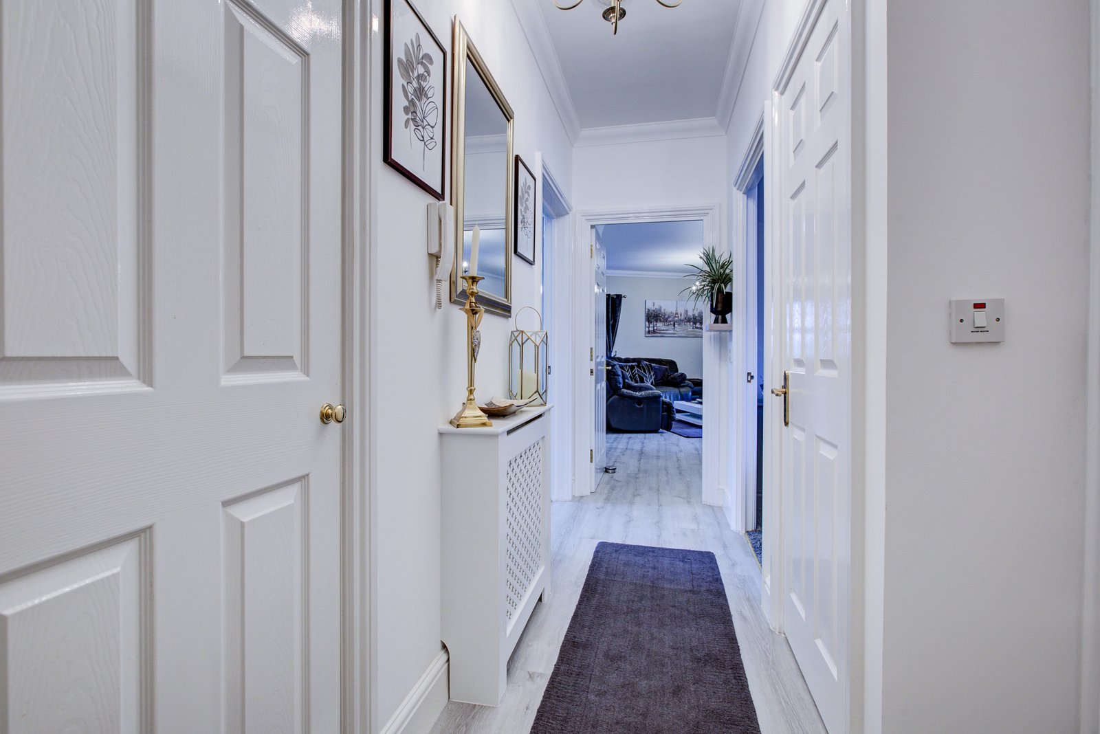 Holiday Apartments Waltham Abbey | Essex Short Lets Cheap Rentals Book-Holiday-Apartments-Waltham-Abbey-near-Epping-Forest-and-London.-Ideal-for-business-stays,-contractor-accommodation,-and-family-breaks.