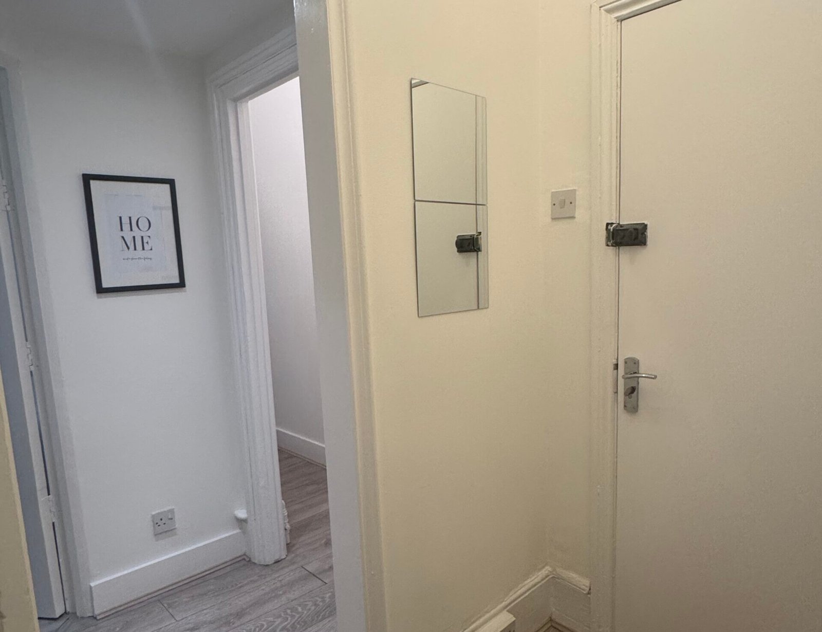 Short Term Apartments Canary Wharf | Corporate Lets Urban Stay Short-term-apartments-in-Canary-Wharf-offer-stylish,-fully-furnished-stays-ideal-for-business-trips-and-city-breaks.-Enjoy-modern-amenities.